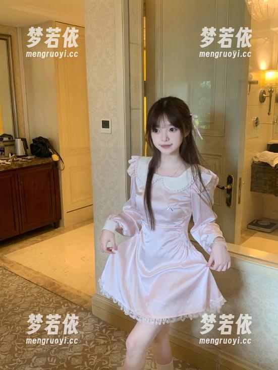 Hyoyeon (김효연)倾情呈现KoreanRealgraphic写真集，在线看后即可下载，别错过！.txt-梦若依